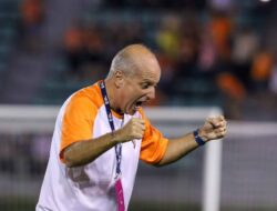 Nama Pelatih Asal Brazil Disebut-sebut Sebagai Pengganti Milomir Seslija di PSM Makassar