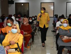 Legislator Golkar, Debbie Rusdin Tutup Masa Reses Bersama Warga Kecamatan Wajo, Ini yang Diadukan Warga