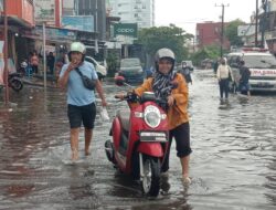 Pasar Toddopuli dan Pasar Segar Terendam Banjir Akibat Hujan Deras Berkepanjangan