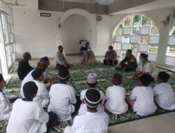 Lakukan Hal Berbeda, Lurah Manggala Ajak Warga Vaksinasi dengan Cara Sentuh Hati