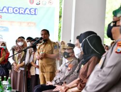 Sejalan Intruksi Presiden, Plt Gubernur Kembali Lepas 1.000 Nakes Mobile Vaksinator Secara Bertahap