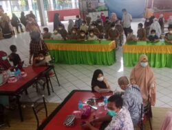 Siap PTM 100 Persen, SD Islam Athirah 2 Gelar Kegiatan Vaksinasi