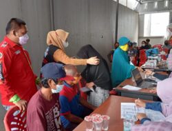 Kebut Vaksinasi 100 Persen, Puluhan Warga Kelurahan Biring Romang Berhasil di Vaksin
