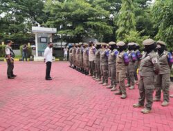 Camat Biringkanaya Kerjasama dengan Satgas Raika Kecamatan dan Kota Makassar Lakukan Operasi Disiplin Prokes