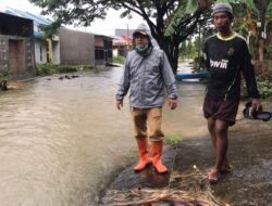 Camat dan Lurah Manggala Pantau Kondisi Warga Pengungsi dan Wilayah Terdampak Banjir