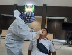 Putus Dan Cegah Penyebaran Virus Covid-19, Seluruh Staf se-Kecamatan Panakkukang Lakukan Test Swab PCR