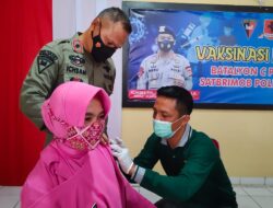 Setelah Personil Brimob Bone Giliran Bhayangkari Brimob Bone Dapatkan Vaksinasi Booster