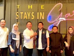 Rusdi Masse Pakaikan Jaket NasDem ke Pengacara Muallim Tampa: Gaspol Menuju Senayan!