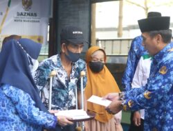 Hadiri Kegiatan Penyaluran Zakat, Camat Makassar Apresiasi Kinerja Baznas Kota Makassar