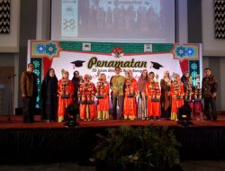 Penamatan Siswa Kelas VI 2022, SD Islam Athirah 2 Makassar Beri Penghargaan Siswa Berprestasi