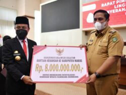 Rp 8 M Bantuan Keuangan untuk Wisata Rammang-Rammang Maros, Gubernur Sulsel : Wisata Unggulan untuk Geliatkan PAD Desa
