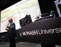 Kepala Bappeda Helmy Budiman Dampingi Wali Kota Danny Paparkan Visi Makassar di Monash University