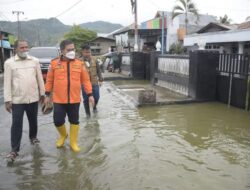 Cuaca Ekstrim Walikota Gorontalo Marten Taha Pantau Sejumlah Titik Banjir