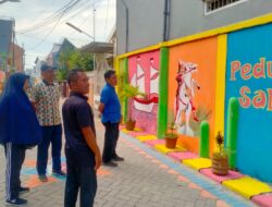 Bersama Lurah Maricaya, Camat Makassar Turun Langsung Tinjau Dua Lorong Wisata
