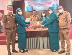 Adakan Pelantikan dan Sertijab, Ketua TP PKK Kecamatan Biringkanaya Lantik 3 Ketua Kelurahan