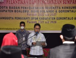 Sembilan Pengurus Baru BPSK Dilantik Penjabat Gubernur Gorontalo