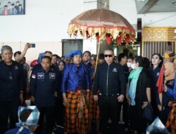 Elite DPP NasDem Tiba Makassar, Disambut Meriah  Dikawal Ratusan Branding Mobil Mewah