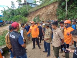 Gubernur Andi Sudirman Turunkan Tim BPBD dan Dinsos Sulsel Bantu Pencarian Korban Longsor di Jeneponto