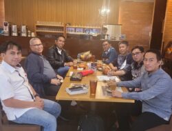 IKAFE Unhas Transformasi Organisasi dengan Kukuhkan Kordinator Alumni Angkatan 1975 sampai 2017