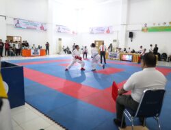 Danny Beri Semangat Atlet Karate, Target Medali Emas di Porprov Sulsel XVII