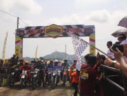Rider  Wilayah Yon C Borong Hadiah ODTA Jelajah Kaki Gunung Latimojong Brimob Sulsel