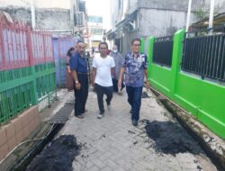 Camat Makassar Akbar yusuf Meninjau Pembenahan Lorong Wisata  Warga Jalan Rusa 