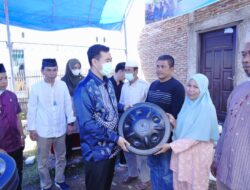 Bupati MYL Bagikan Bak Penampungan Air di Empat Kecamatan