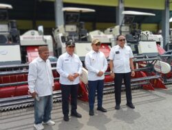 Tinjau Alat Pertanian, Penjagub Gorontalo Tegaskan Dipinjamkan Secara Gratis ke Petani