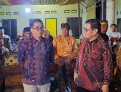 Pj Gubernur Sulbar Bareng Rektor UNM Hadiri Hari Jadi Desa Batetangnga