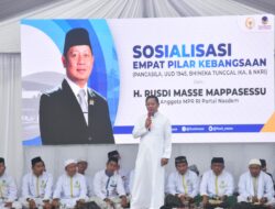Rusdi Masse Gelar Sosialisasi Empat Pilar Kepada Ribuan Santri Di Pinrang