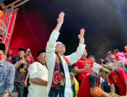 Wali kota Taufan Pawe dan Suporter Konvoi di Kota Parepare