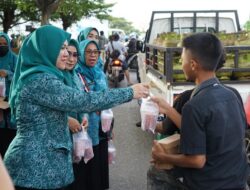 Program Kerja Di Bulan Ramadan, TP PKK Kecamatan Panakkukang Berbagi Takjil