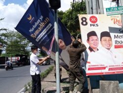 Peringatan Hari OTDA, Satpol PP Kecamatan Rappocini Tertibkan Reklame