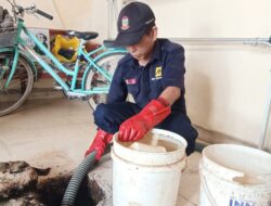 Jaminkan Kerja Bersih, Dinas PU Makassar Lakukan Pelayanan Sedot Tinja Murah ke Warga