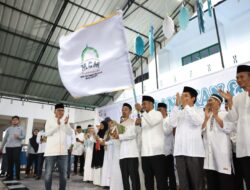 Danny Pomanto Kukuhkan Pengurus Masyarakat Cinta Masjid Palopo