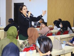 Legislator Golkar Debbie Rusdin Tatap Muka Dengan Warga Wajo, Minta Anak Milenial Dibuatkan Kegiatan Positif