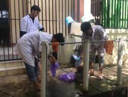 Praktikum Matkul Ilmu Nutrisi Unggas, Mahasiswa Peternakan UIN Alauddin Lakukan Penyembelihan Ayam