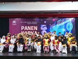 SMP Islam Athirah Makassar Gelar Panen Karya dan Launching Buku Antalogi Karya Siswa Kelas VII