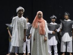 Pentas Drama Kelas 8 SMP Islam Athirah, Angkat Tema Islam Leadership