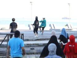 Jaga Kebugaran Tubuh, Bapenda Makassar Ikuti Senam Pagi Bersama