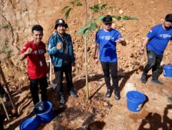 Wali Kota Danny Pomanto-Bima Arya dan Ratusan Delegasi YCC Apeksi Tanam Pohon Tabebuya