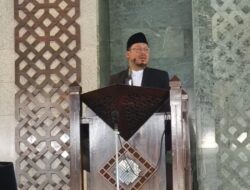 Wakil Ketua DPRD Sulsel Fraksi PKS Khutbah di Masjid Almarkaz Al Islami “Mengokohkan Pancasila Atasi Krisis Identitas”