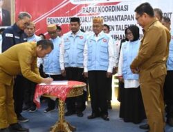 Cegah Korupsi, Penjabat Gubernur Gorontalo Ismail Pakaya Kukuhkan Forum Kompak
