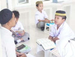 Dalam Rangka Penilaian Tengah Semester, SD Islam Athirah Racing Centre Gelar Doa Bersama