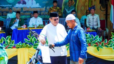 Serahkan Bentor dan Motor Pengangkut Gabah ke Warga Polman Sulbar, PHS: Demi Kebutuhan Masyarakat