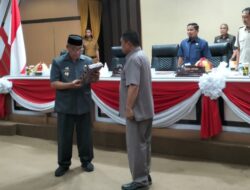 Diterima Pimpinan DPRD, Pangerang Rahim Serahkan KUA APBD dan PPAS Parepare 2024