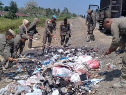 Satpol PP Provinsi Gorontalo Lakukan Kegiatan Rutin Pembersihan  Sampah