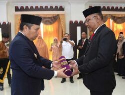 Penjagub Gorontalo Ismail Pakaya Lantik Sofian Ibrahim sebagai Sekda Provinsi Gorontalo