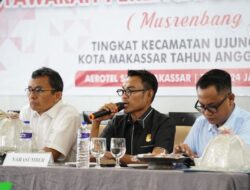 Sekretaris Bappeda Makassar Jadi Narasumber di Musrembang RKPD Ujung Tanah