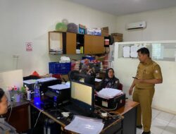 Masuk Kantor Perdana di 2024, Camat Biringkanaya Mengecek Langsung Kesiapan Pelayanan